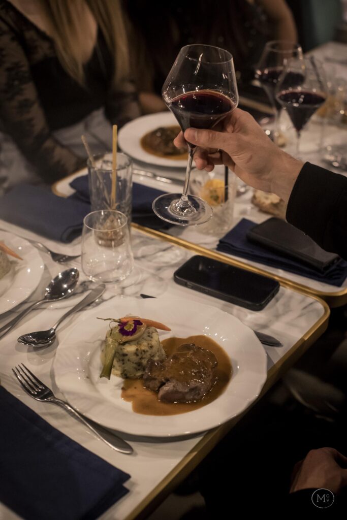 À table